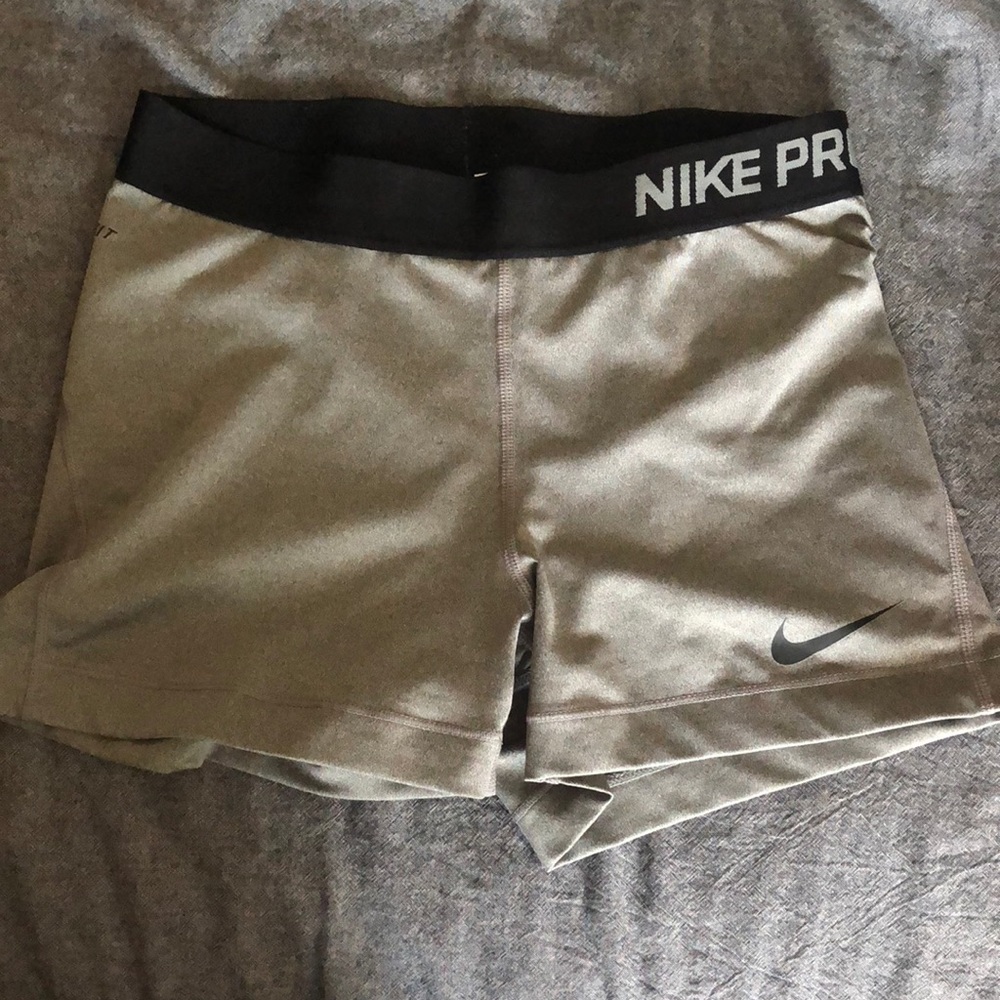 Nike Pro Spandex 🎉
